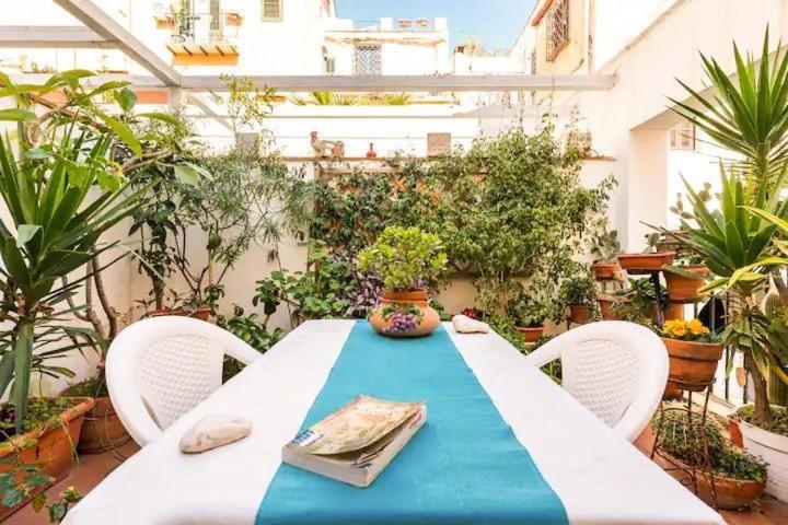 Apartament At Kalsa Quiet Flowered Terrace! Free Parking! Ideal For Remote Working! Palermo